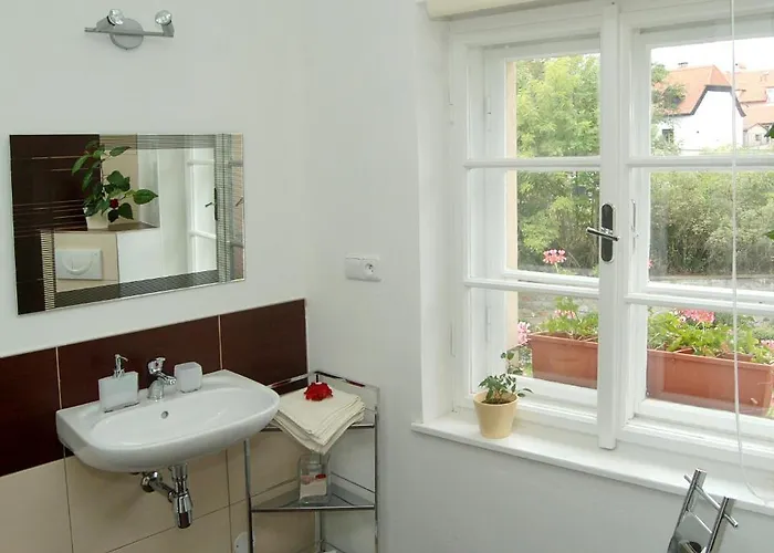 Casa de hóspedes Johanka & 3*